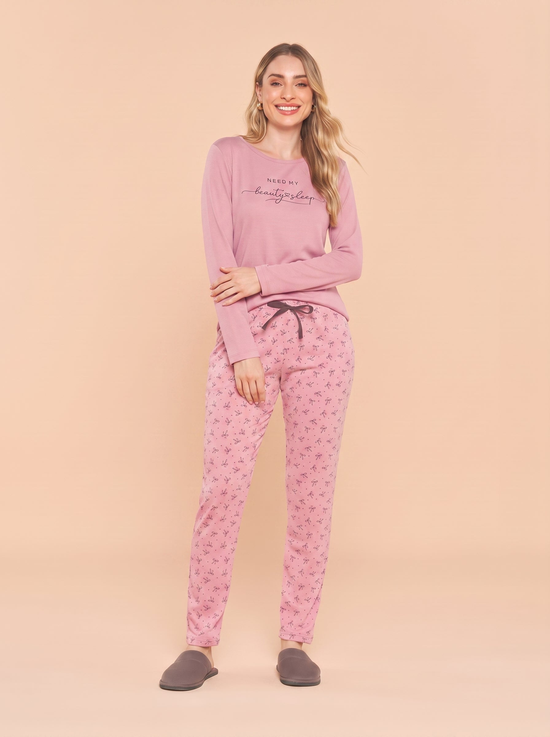 pijama feminino inverno

Pijama Feminino Camisaria

pijama feminino barato

Pijama Feminimo