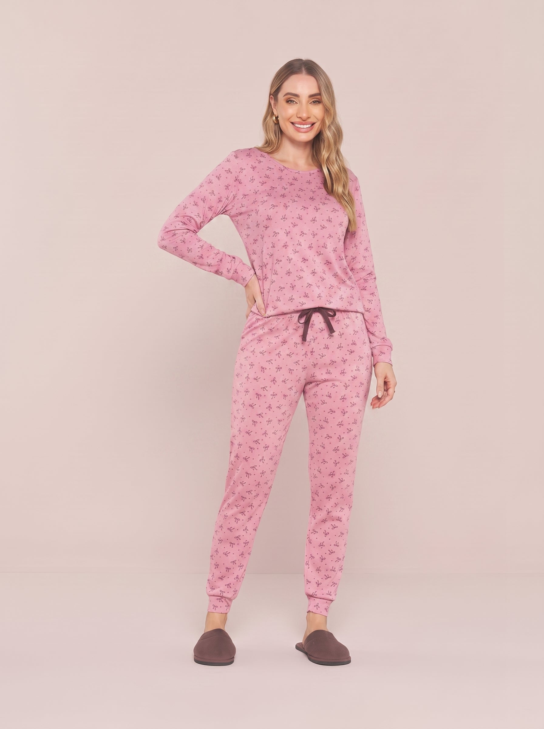 pijama feminino inverno;

Pijama Feminino Camisaria;

pijama feminino barato;

Pijama Feminino
