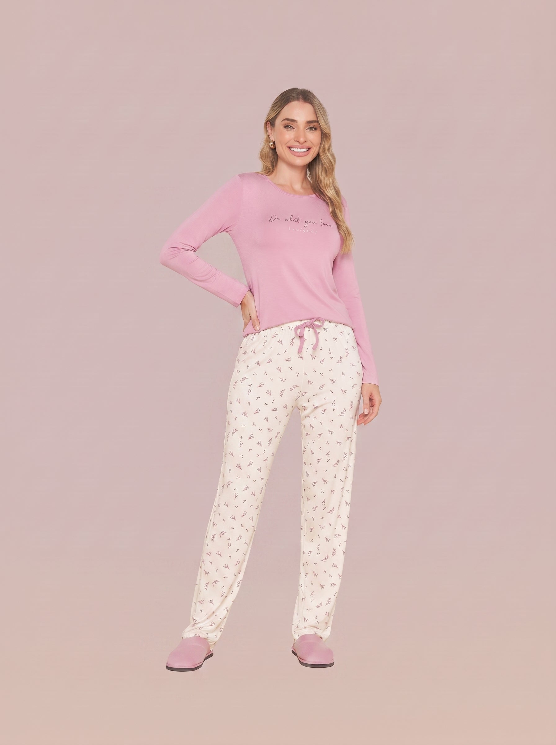 pijama feminino inverno;

Pijama Feminino Camisaria;

pijama feminino barato;

Pijama Feminino