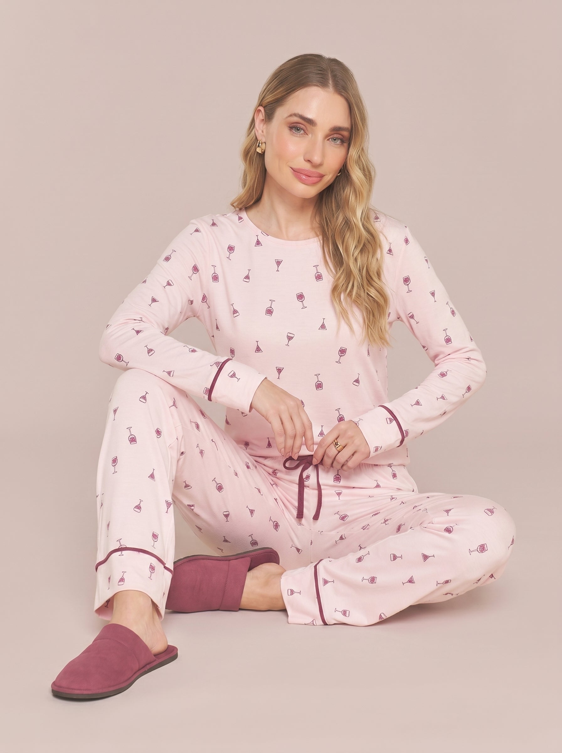 pijama feminino inverno;

Pijama Feminino Camisaria;

pijama feminino barato;

Pijama Feminimo