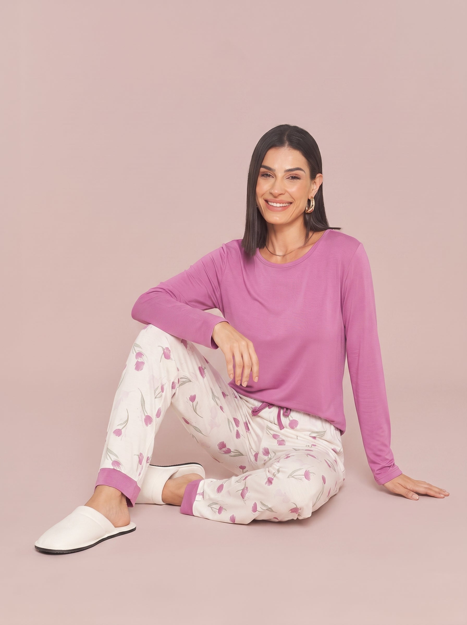 Pijama Feminimo;

pijama feminino barato;

pijama feminino inverno;

Pijama Feminino Camisaria