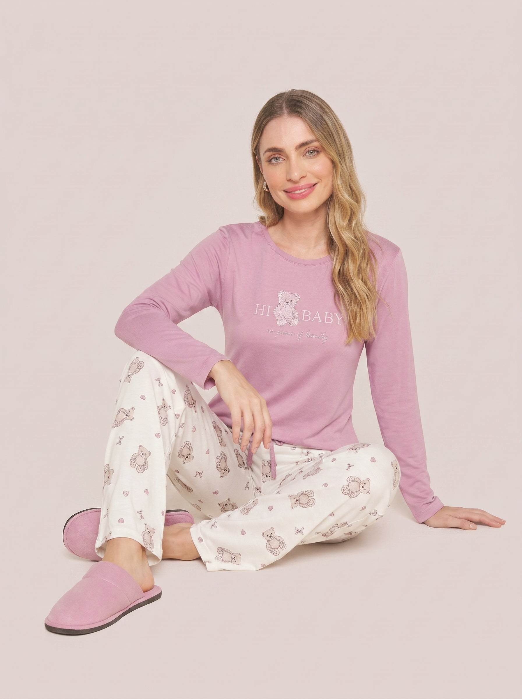 pijama feminino inverno;

Pijama Feminino Camisaria;

pijama feminino barato;

Pijama Feminino