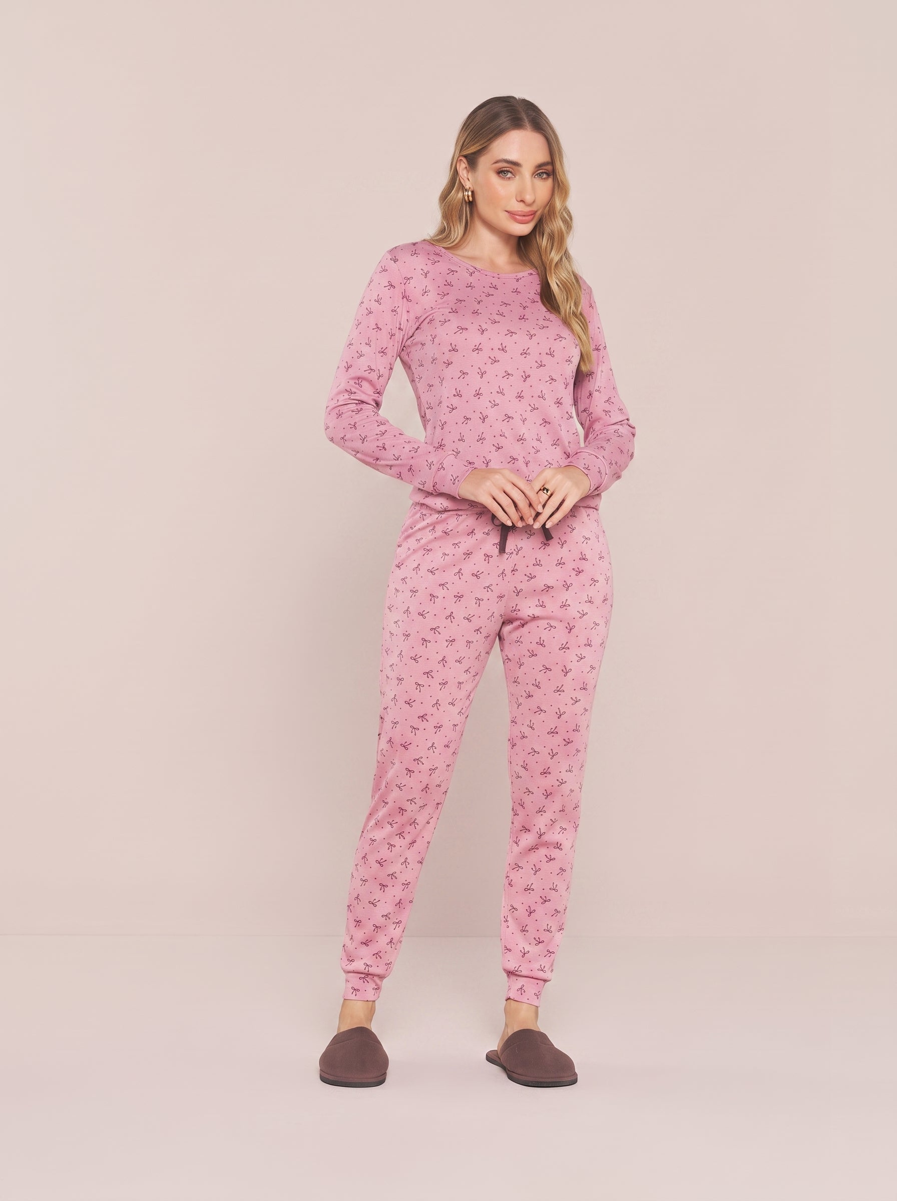pijama feminino inverno;

Pijama Feminino Camisaria;

pijama feminino barato;

Pijama Feminino